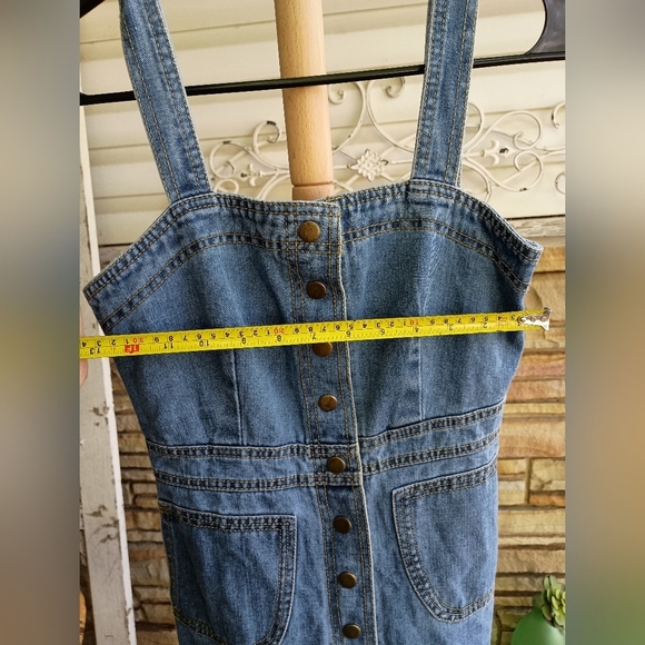 Blue Denim Button-Down Dress_Medium - Picture 8 of 9